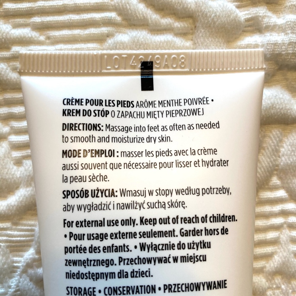 Arbonne Foot Cream & Foot Scrub Set - Picture 4 of 10